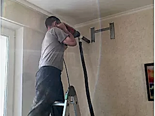 Установка кондиционера RoyalClima Aria в квартире Максима (Алматы)